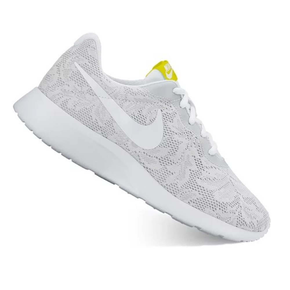 Nike Tanjun Prism Floral Mesh Running Shoes | women size 6
Tight grey and white